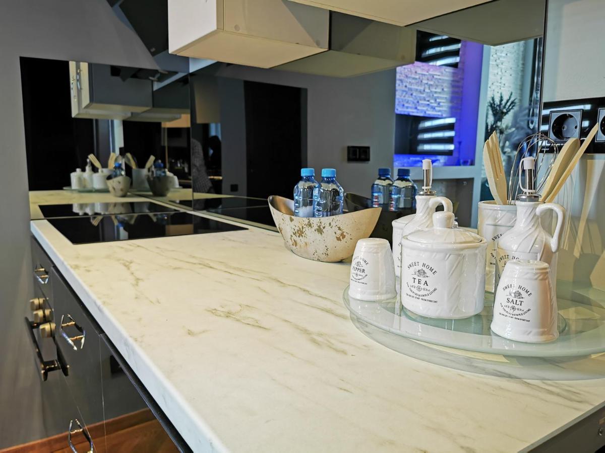 Crystal Central Apartment براشوف المظهر الخارجي الصورة