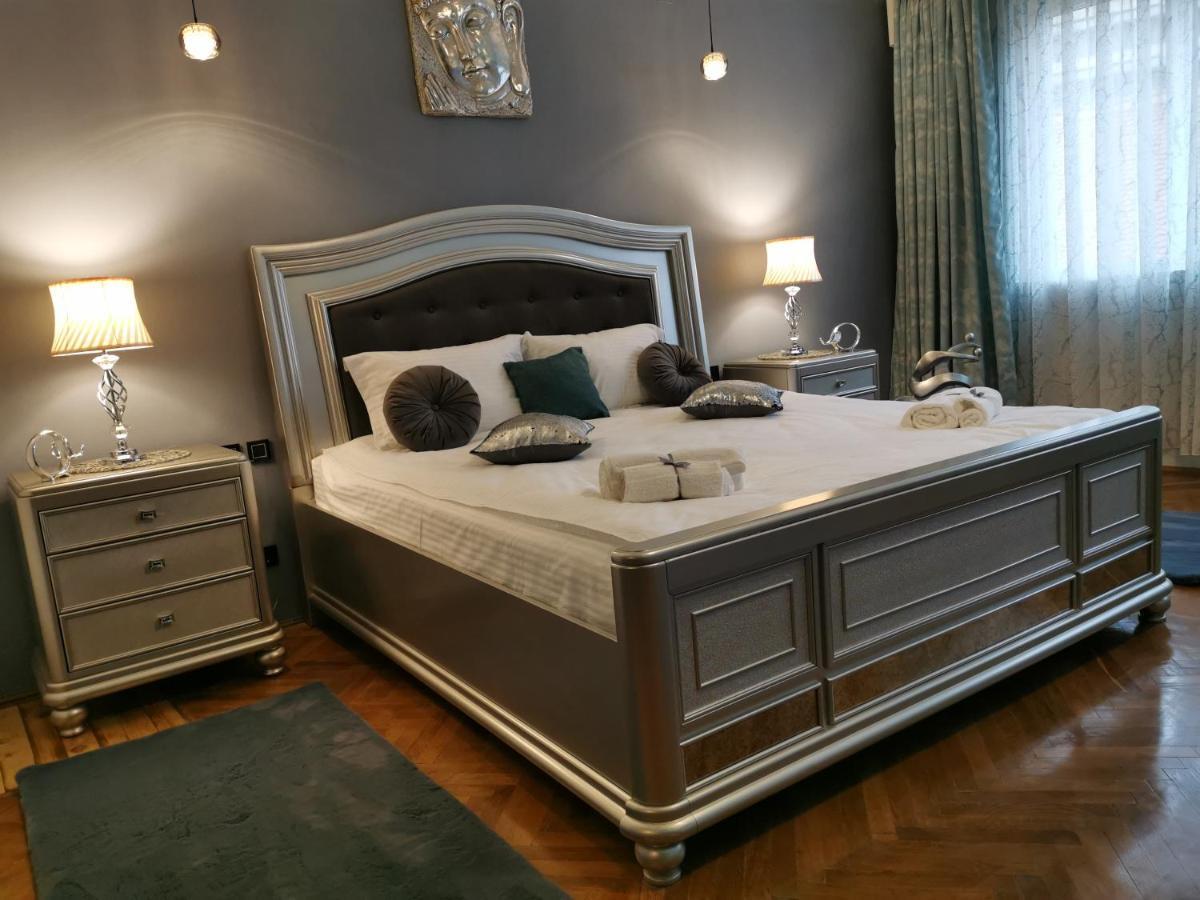 Crystal Central Apartment براشوف المظهر الخارجي الصورة